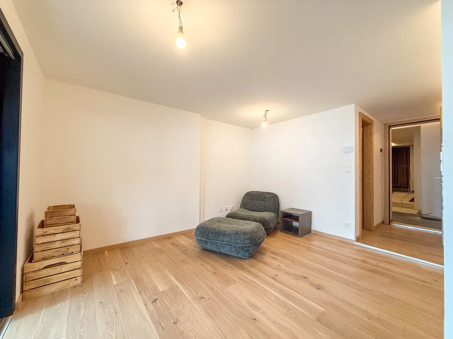 Bell'appartamento nuovo di 2,5 stanze nel centro città - parcheggio coperto - Foto 2 di 7