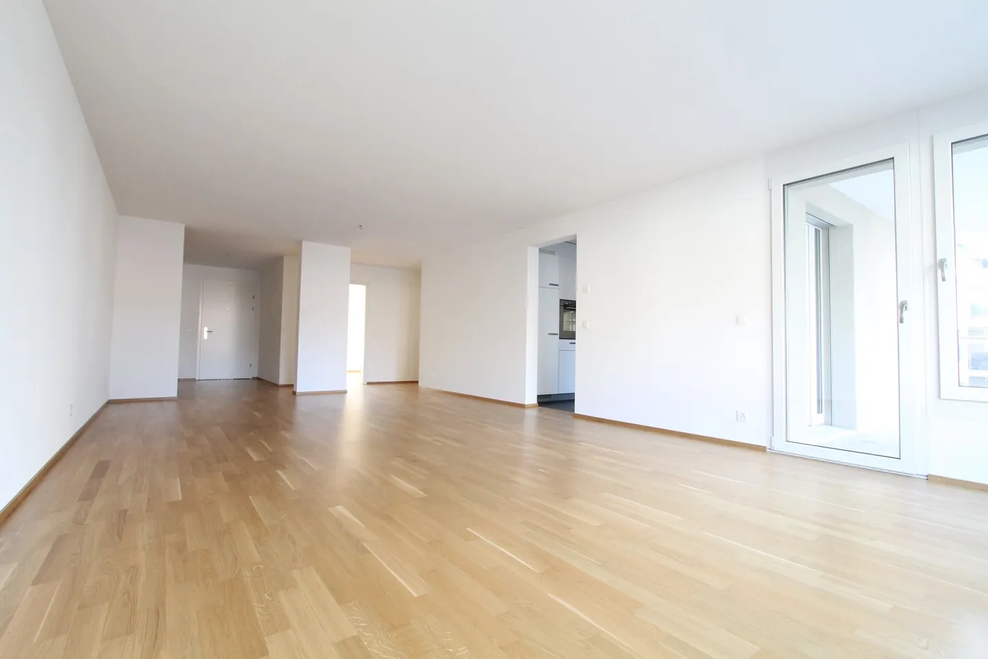Appartement 4.5 pièces neuf avec standard de propriété à louer - Photo 1 sur 8