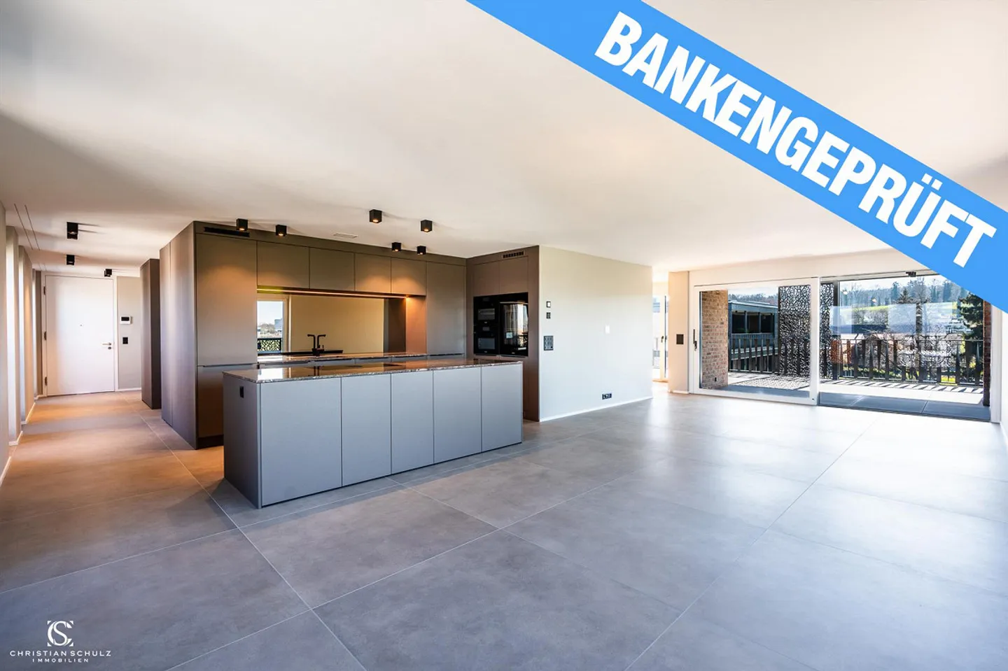 Appartement penthouse neuf exclusif avec grande terrasse et ciel ouvert ! - Photo 2 sur 16