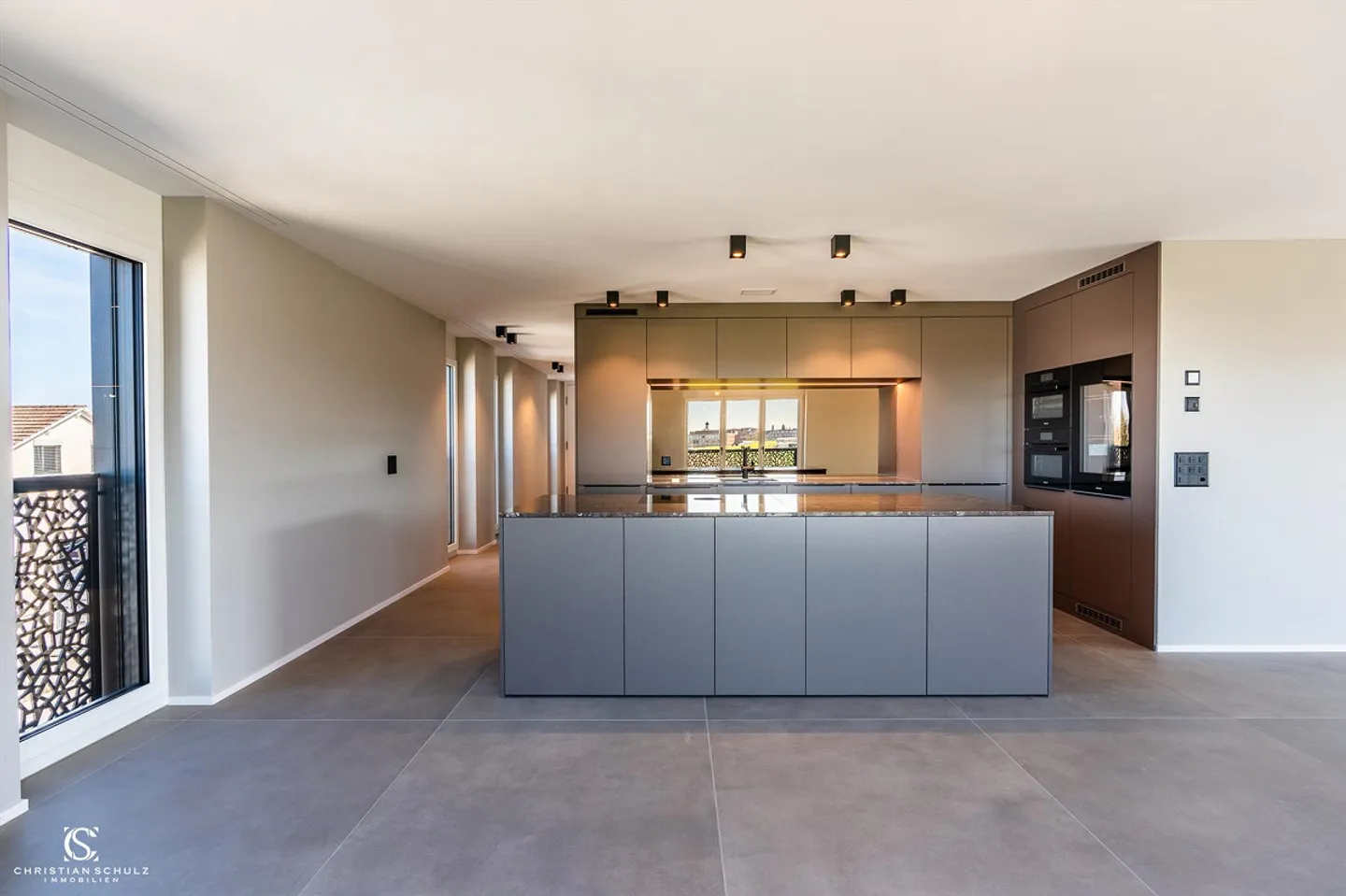 Appartement penthouse neuf exclusif avec grande terrasse et ciel ouvert ! - Photo 4 sur 16