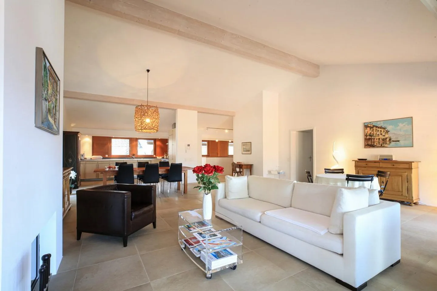 Hideaway - Photo 4 of 10