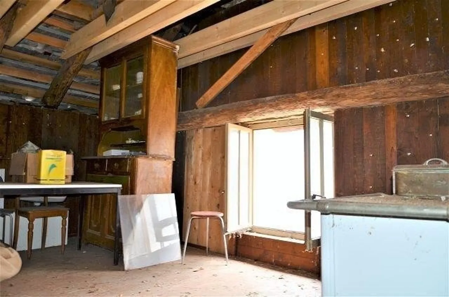 Due rustici parzialmente ristrutturati con giardino - Foto 3 di 27