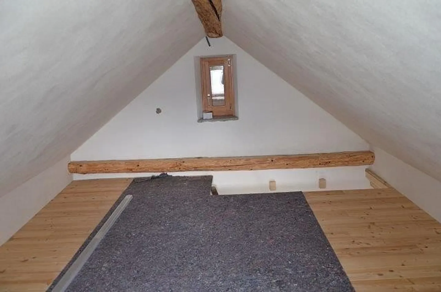 Due rustici parzialmente ristrutturati con giardino - Foto 11 di 27