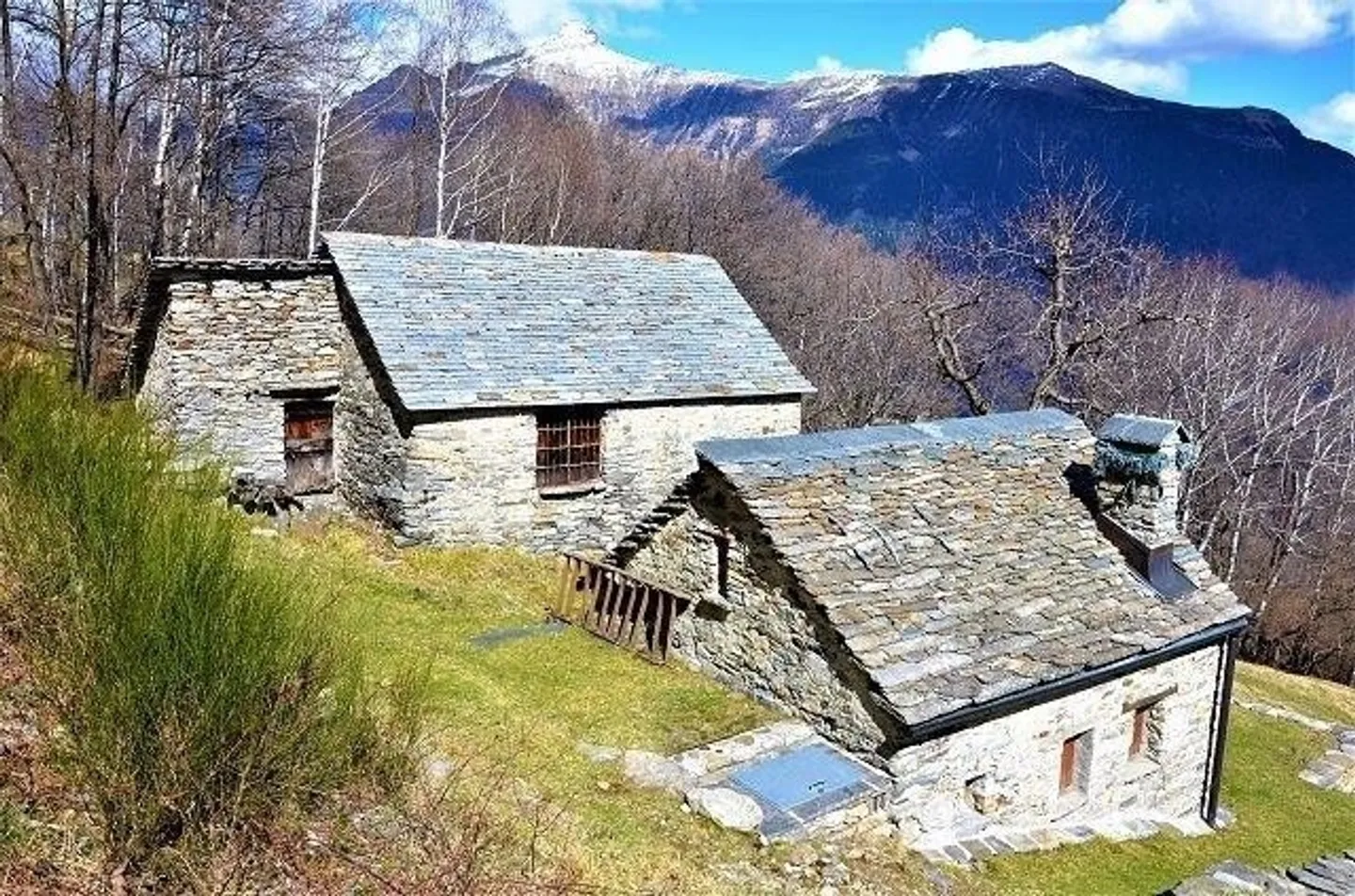 Due rustici parzialmente ristrutturati con giardino - Foto 27 di 27