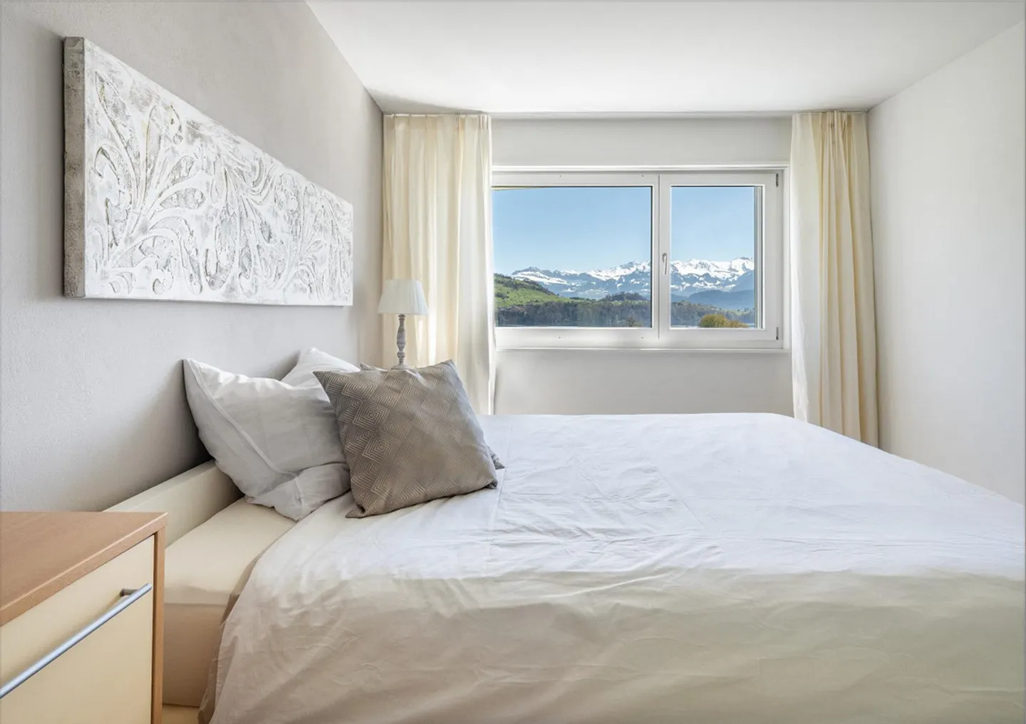 Appartamento esclusivo con vista spettacolare sul lago e sulle montagne - Foto 10 di 16