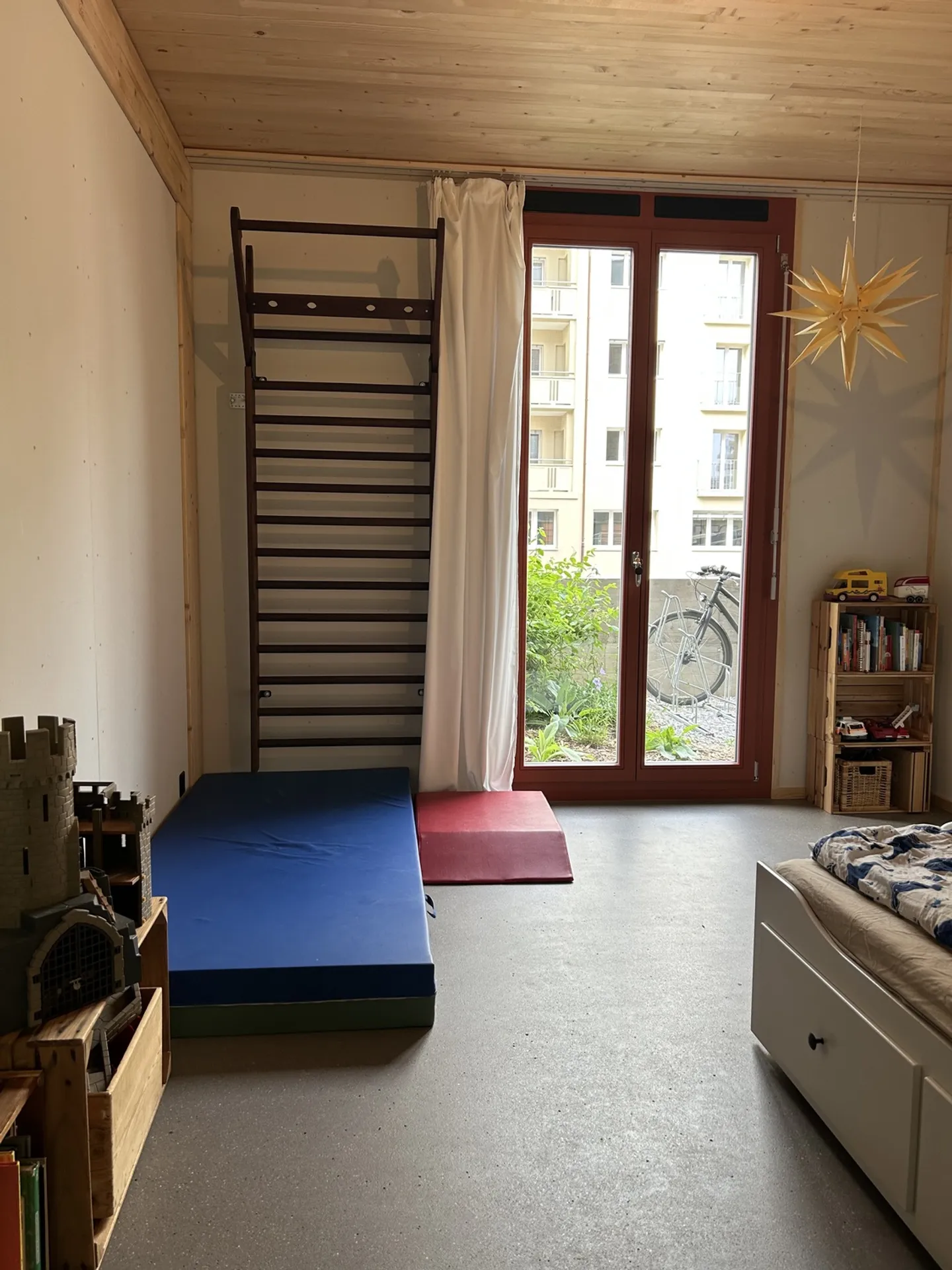 APPARTEMENT 3½ PIÈCES À BASEL - ST. JOHANN, MEUBLÉ, TEMPORAIRE - Photo 7 sur 10