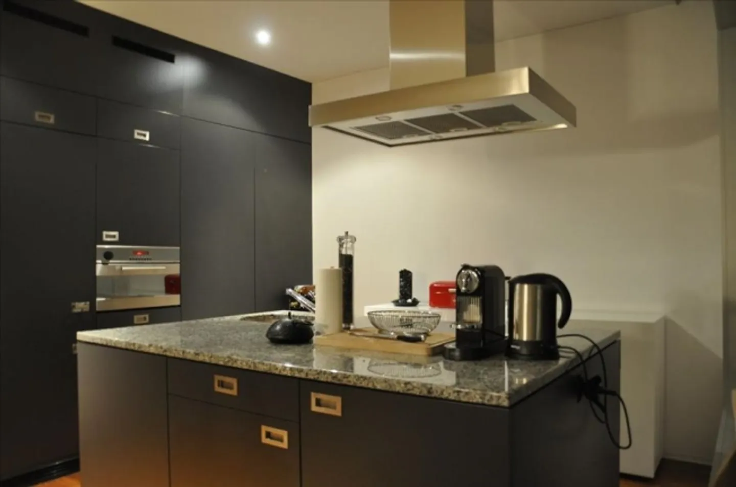 Stylish Maisonette Apartment - Photo 4 of 8