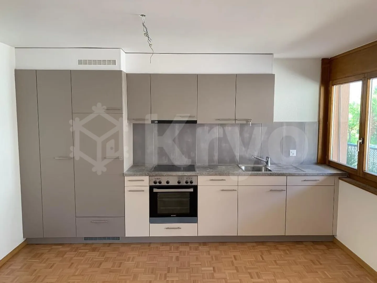 SAVIESE - BEL APPARTEMENT 2.5PCES - Foto 4 von 6