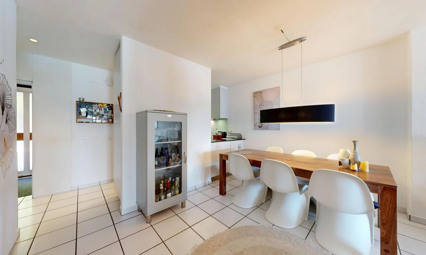 Renovated terraced house by Lake Biel with garden meadow - Photo 5 of 11
