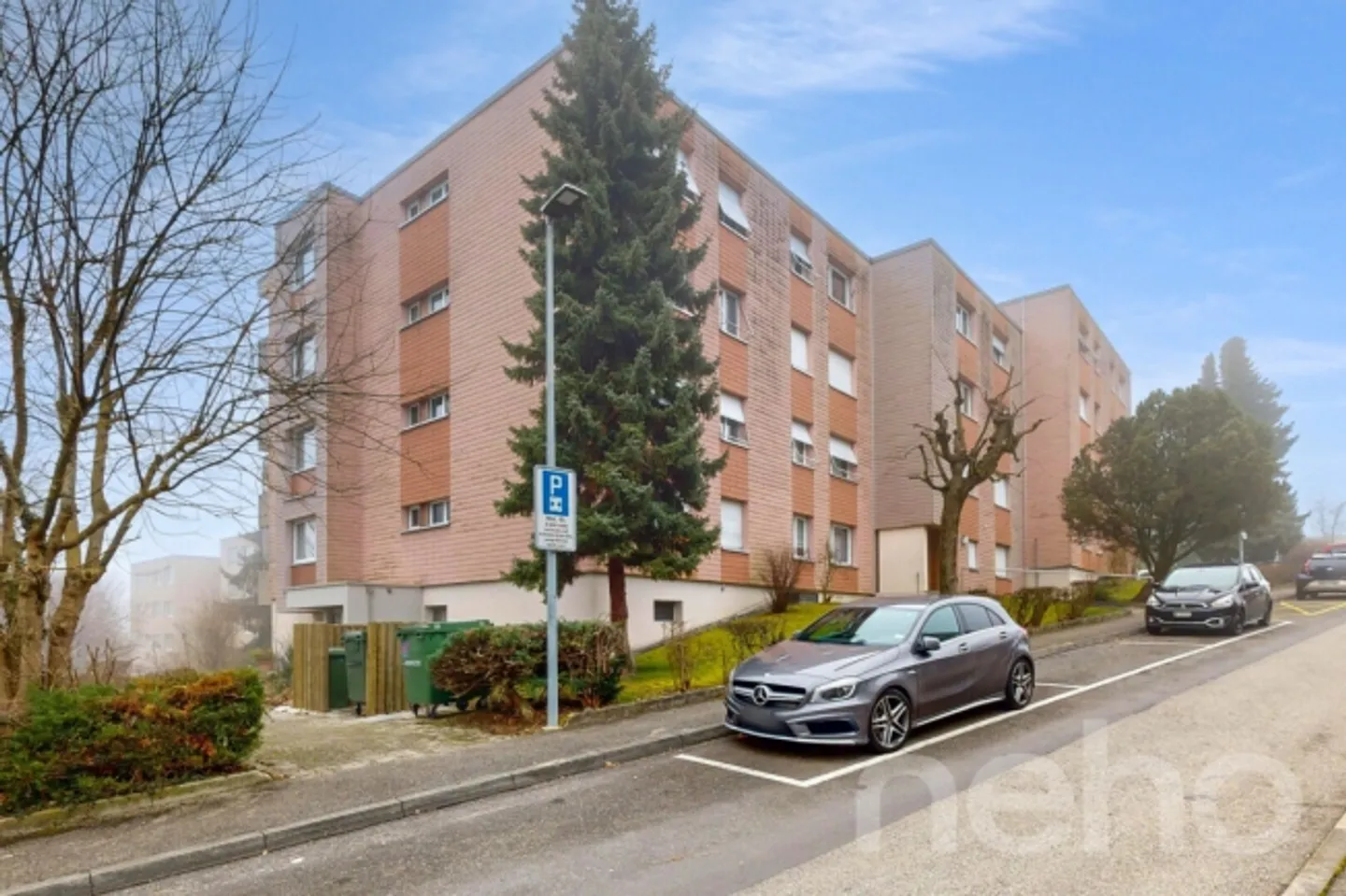 Duplex Charmant dans Quartier Calme - Photo 3 sur 12