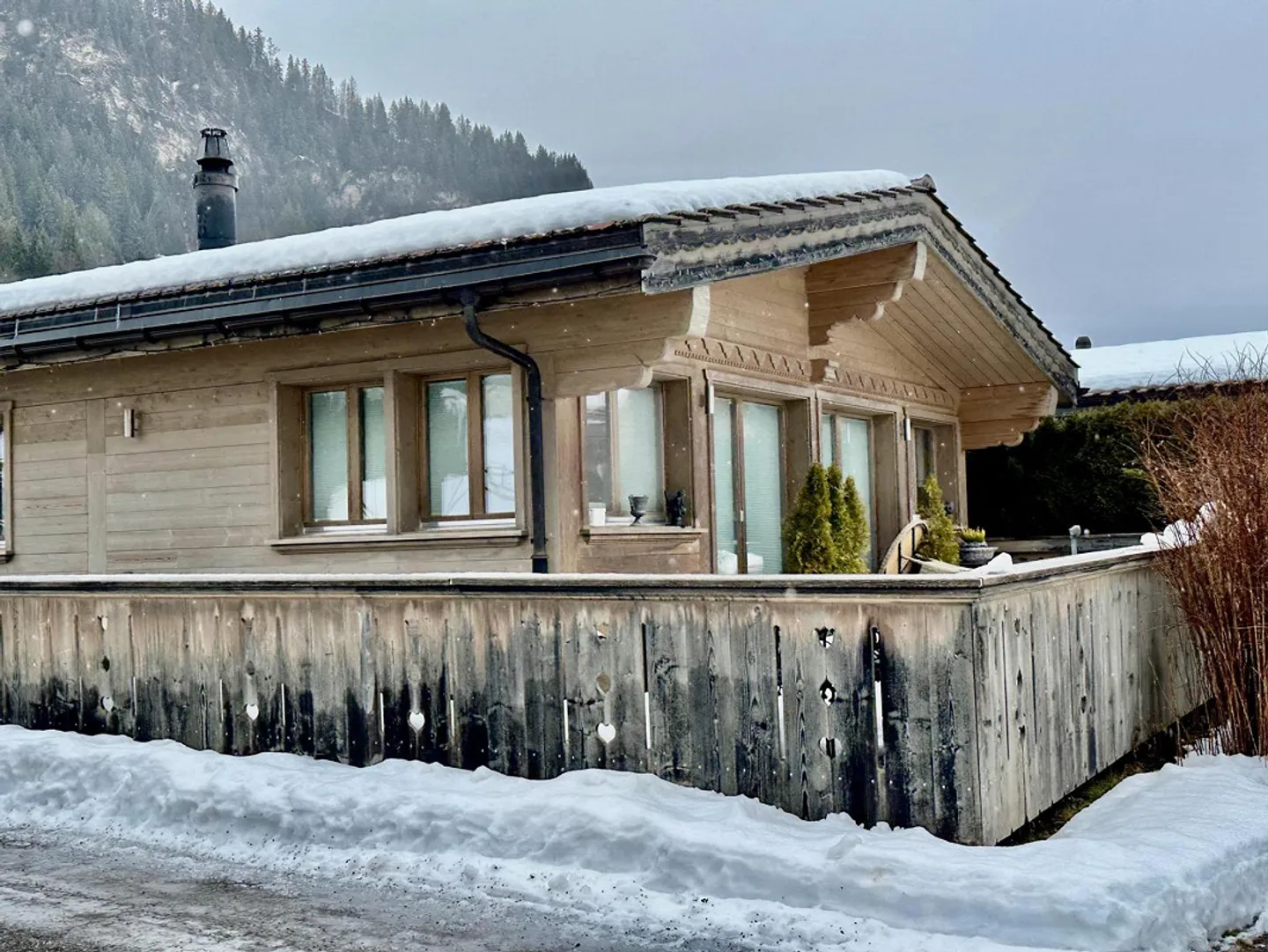 Luxury Chalet with Mountain Views - Photo 1 of 13