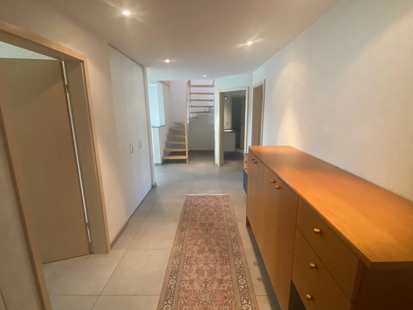 Penthouse exclusif de 5,5 pièces avec vue imprenable - Photo 20 sur 31