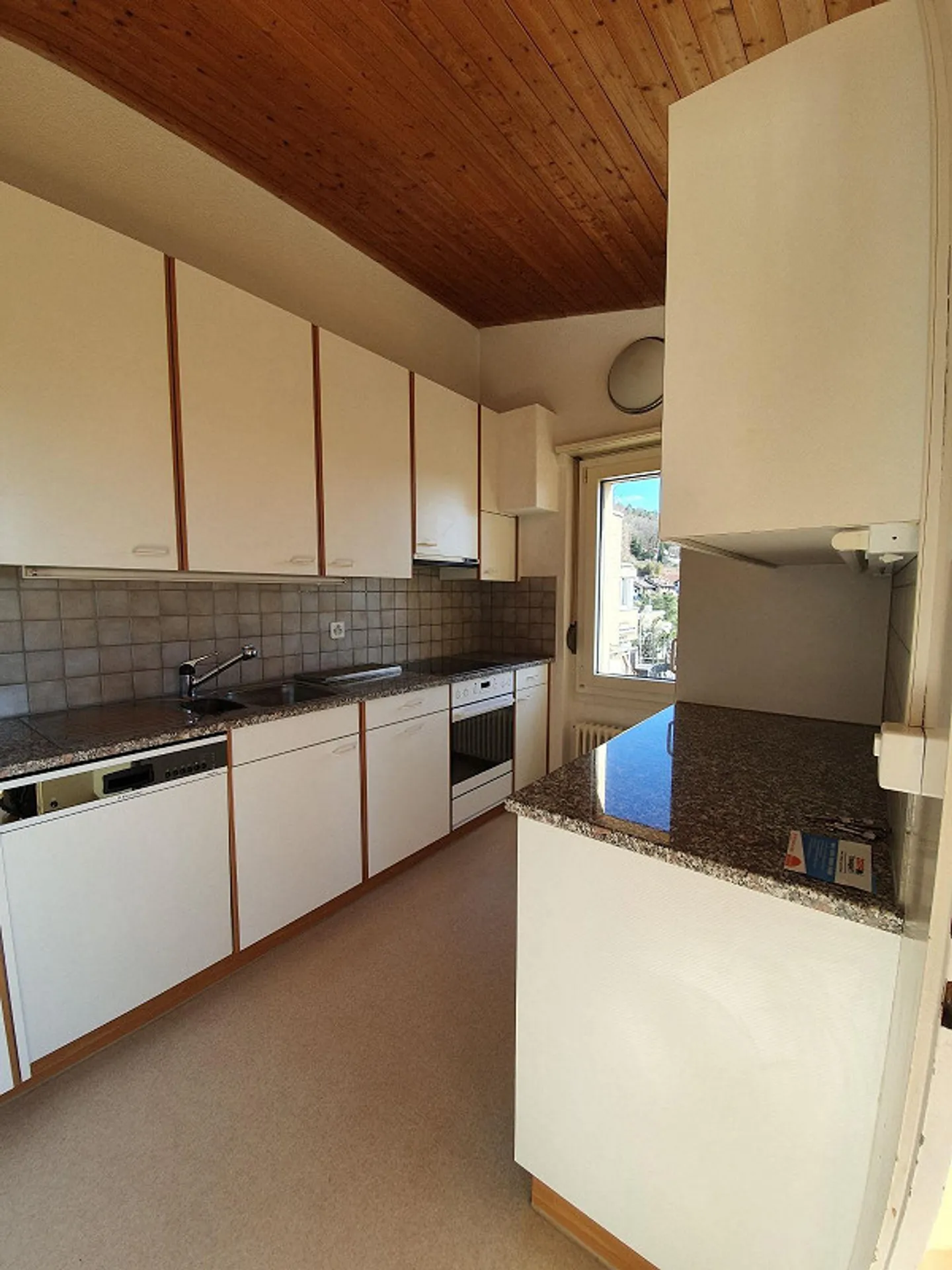 Appartamento in affitto - Foto 3 di 9
