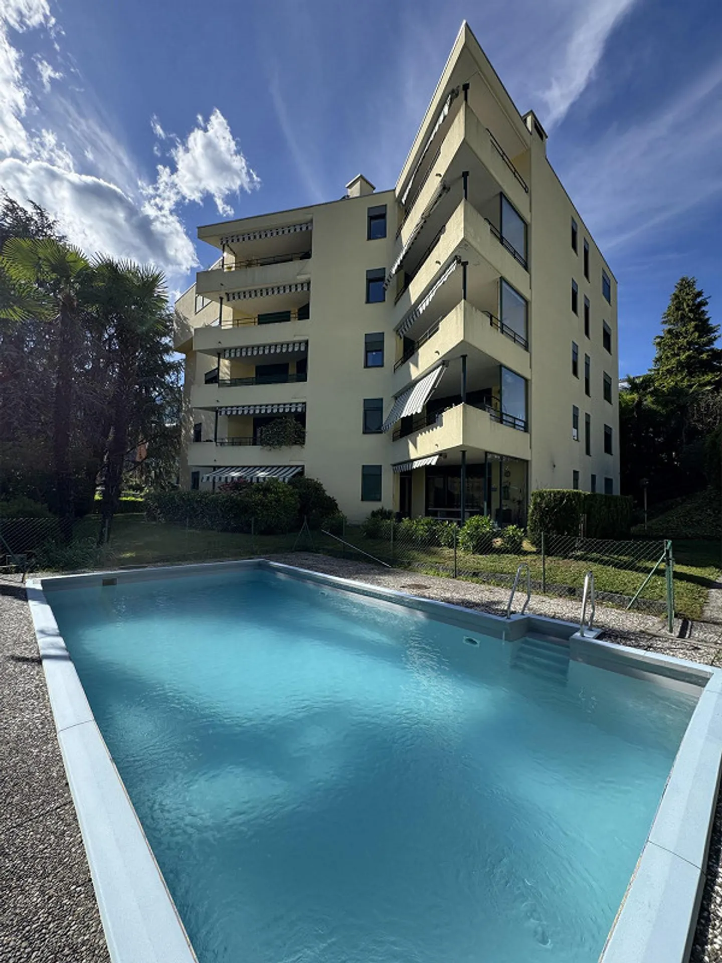 UNMISSABLE OPPORTUNITY IN GIUBIASCO - Photo 1 of 13
