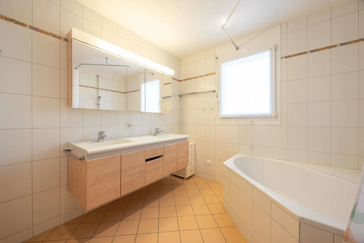 5 1/2-room apartment with large balcony and plenty of sun - Photo 10 of 14