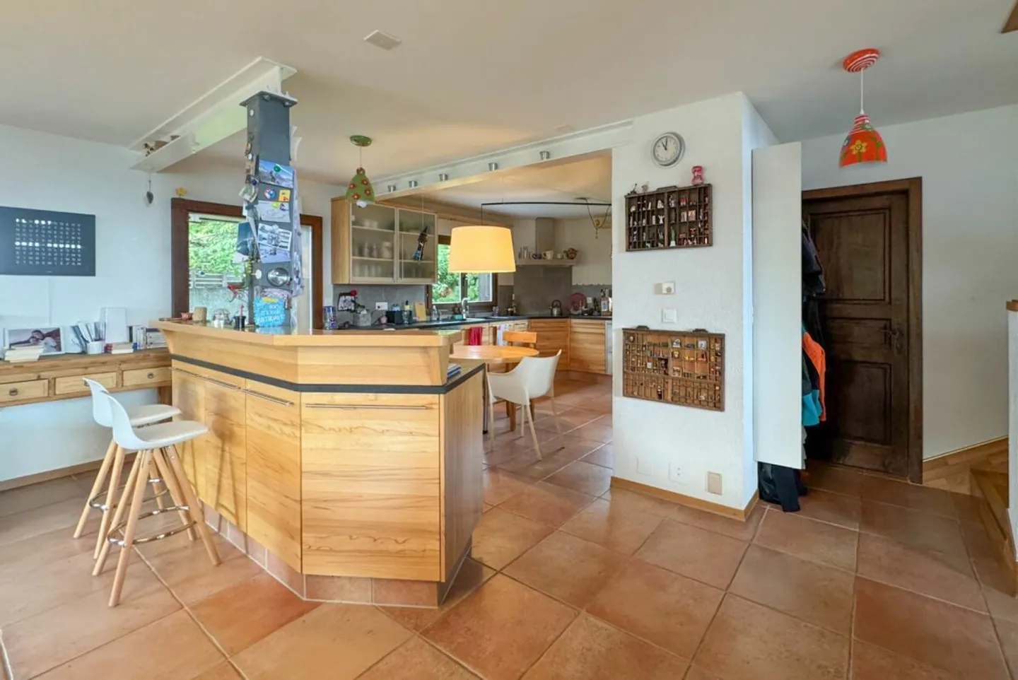 Casa di 5,5 stanze + uno studio con bella vista sulla pianura! - Foto 5 di 26