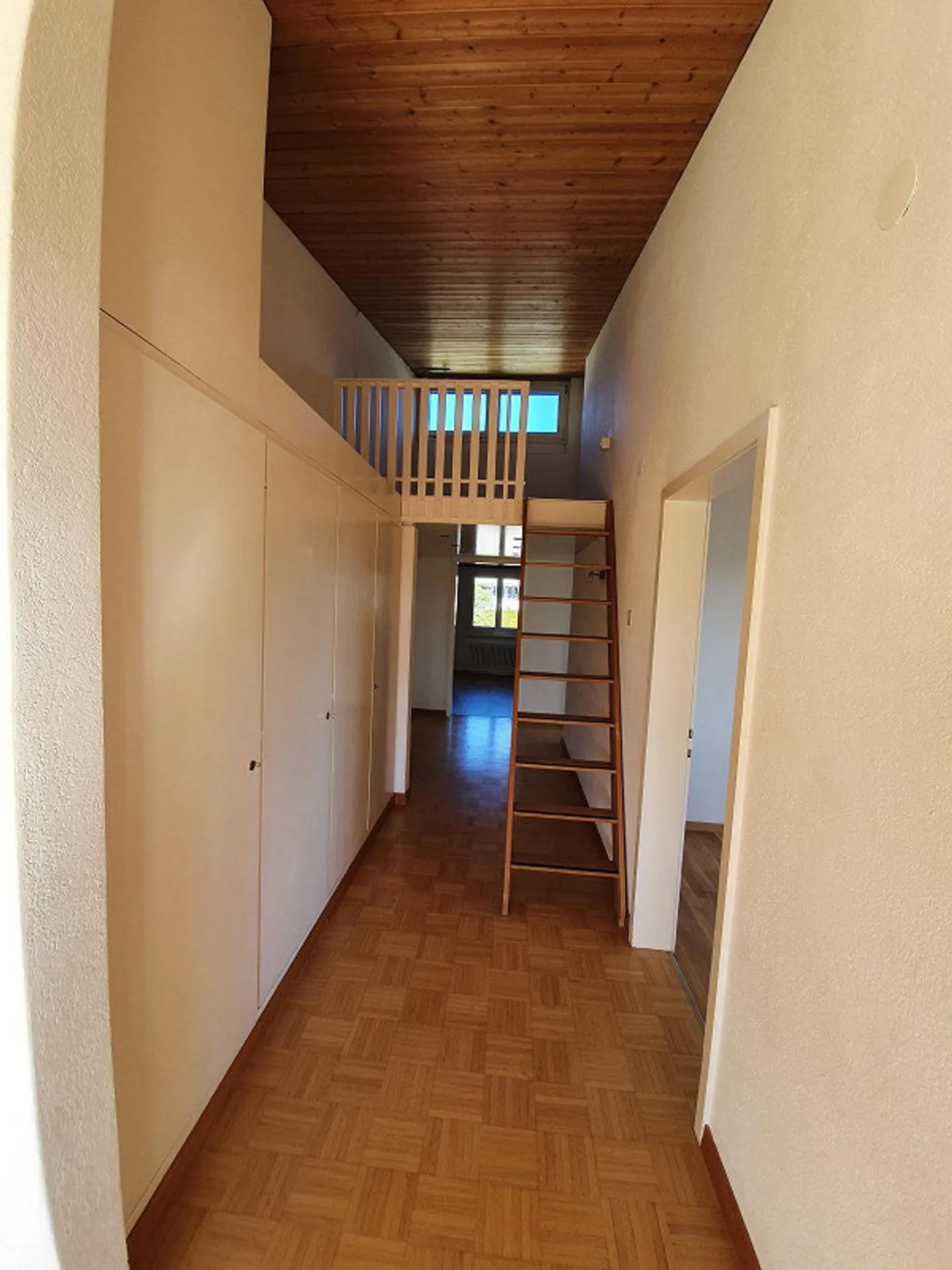 Appartamento in affitto - Foto 7 di 9