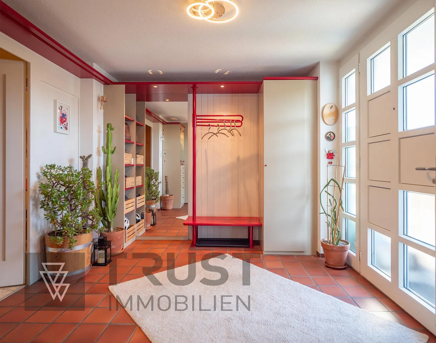 The Eagle's Nest - Photo 4 of 12