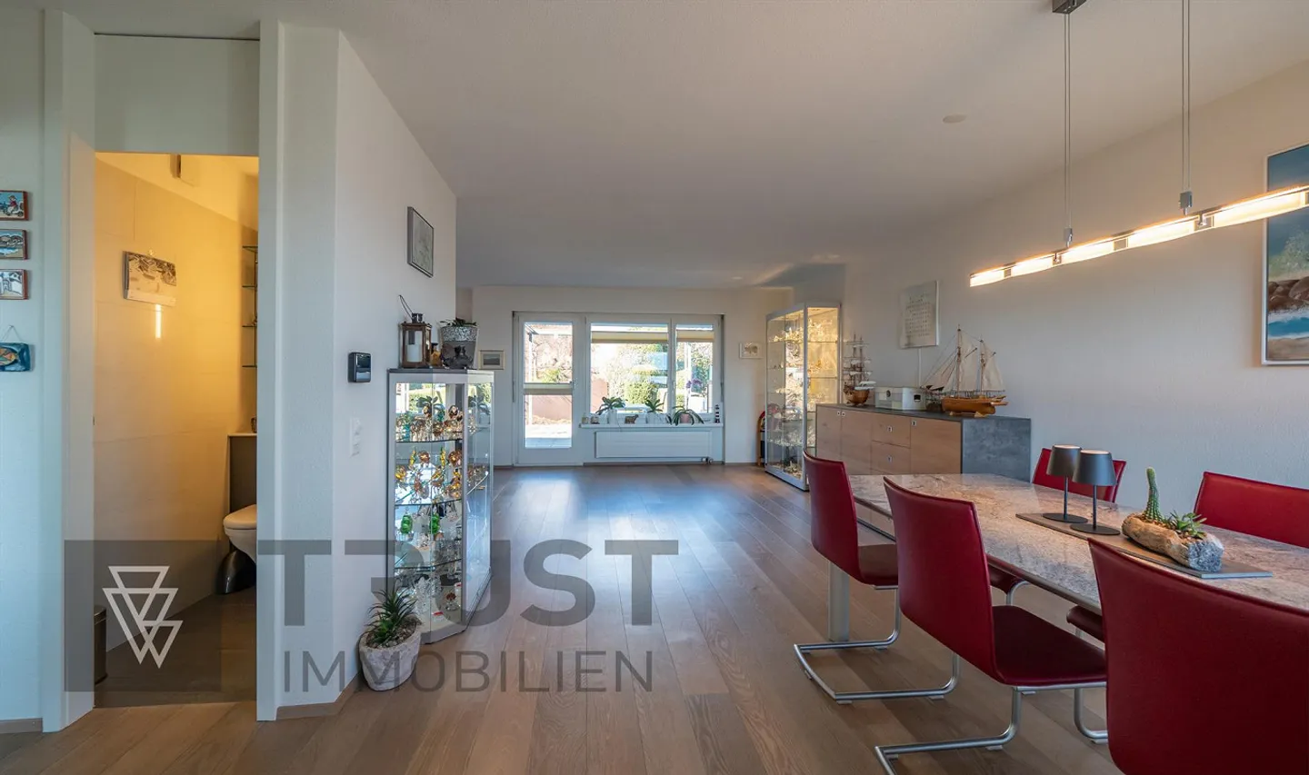 The Eagle's Nest - Photo 6 of 12