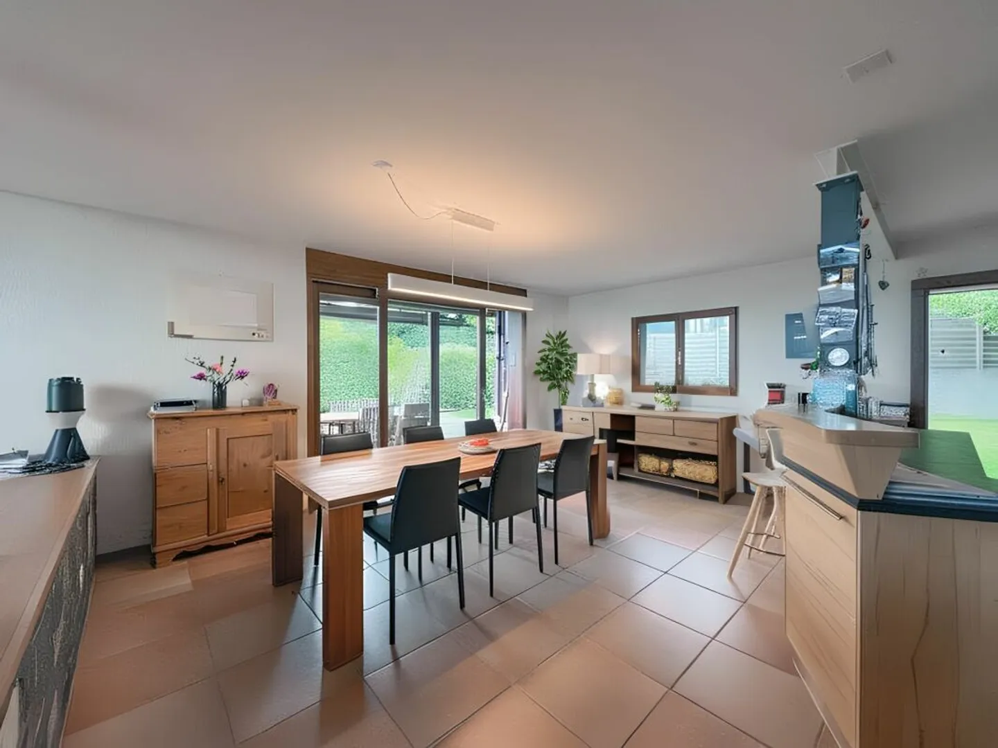 Casa di 5,5 stanze + uno studio con bella vista sulla pianura! - Foto 8 di 26