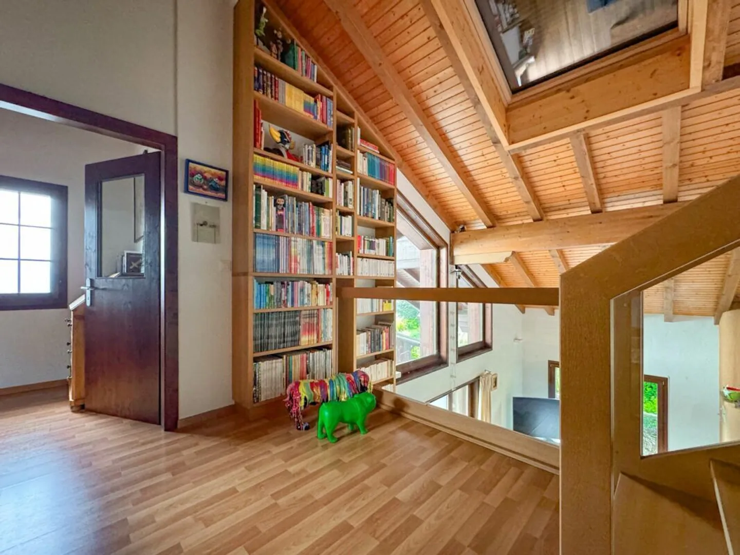 Casa di 5,5 stanze + uno studio con bella vista sulla pianura! - Foto 13 di 26
