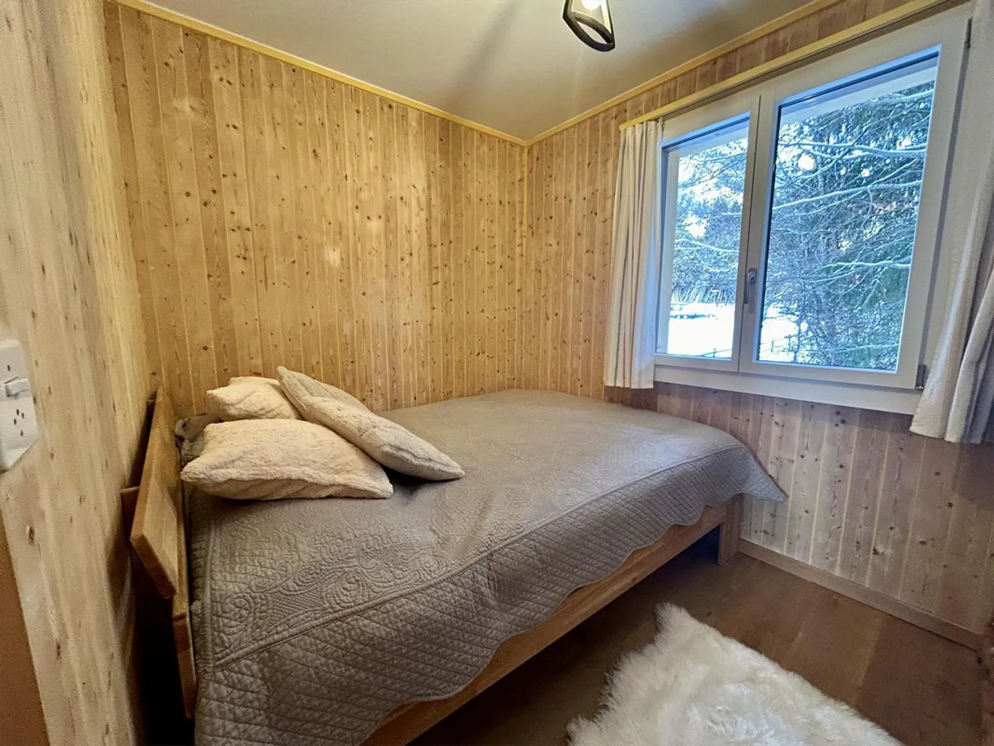 Gemütliches, freistehendes Zweitwohnsitz-Chalet im Dorf Rougemont - Foto 8 von 13