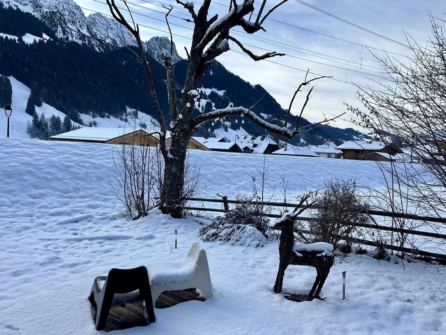 Gemütliches, freistehendes Zweitwohnsitz-Chalet im Dorf Rougemont - Foto 11 von 13
