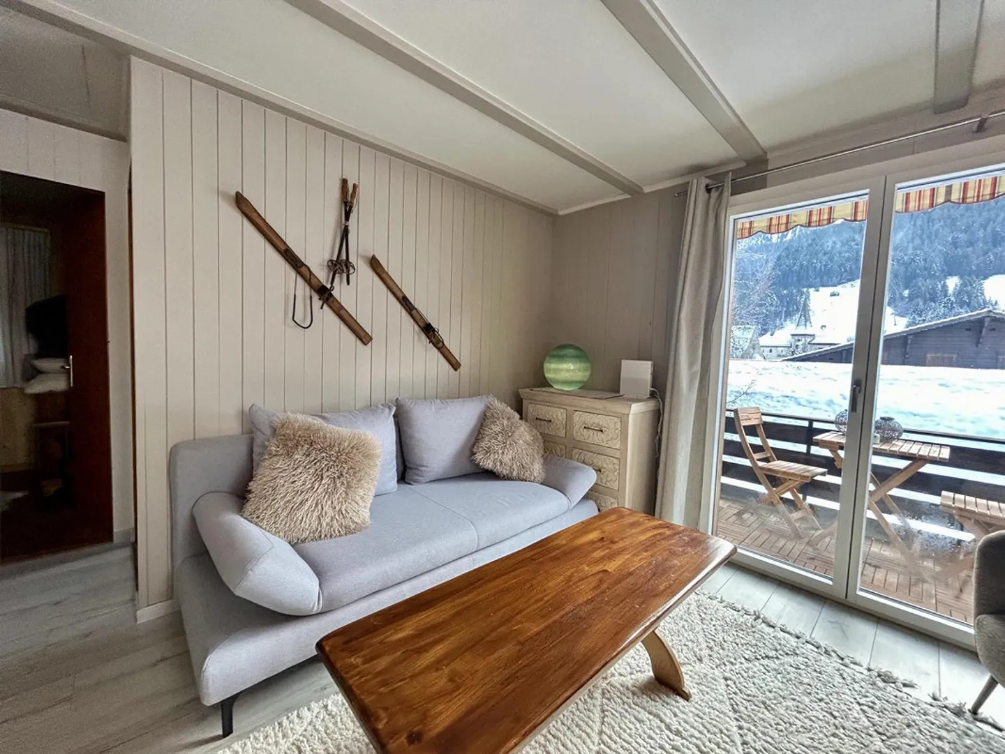 Gemütliches, freistehendes Zweitwohnsitz-Chalet im Dorf Rougemont - Foto 4 von 13