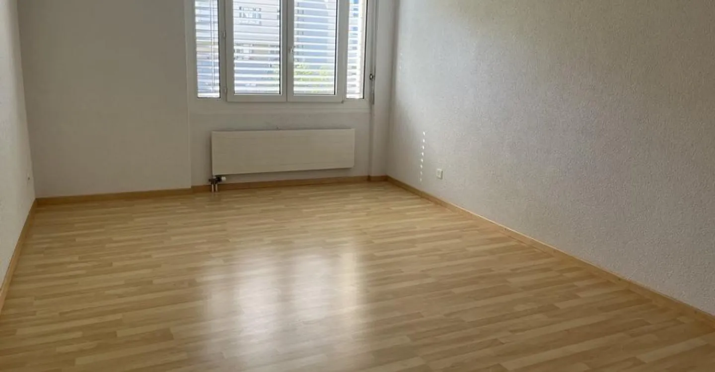 Helle Wohnung mit angenehmem Wohnkomfort - Foto 4 von 8