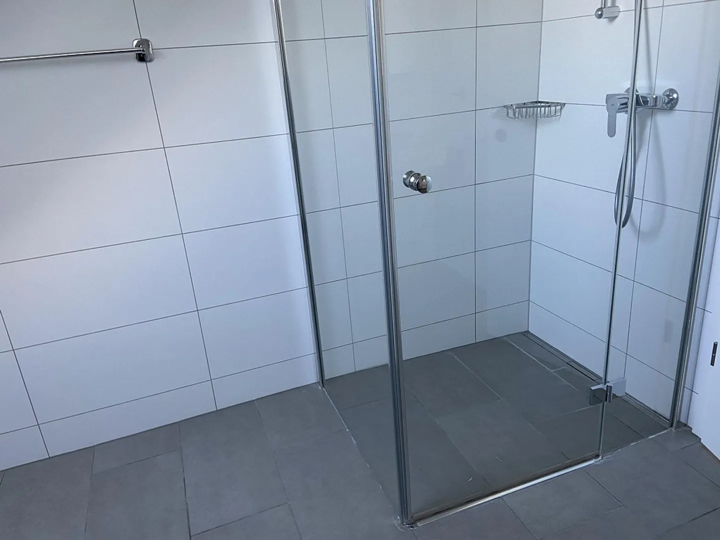 Bellissimo attico moderno con soffitti alti in affitto - Foto 6 di 8