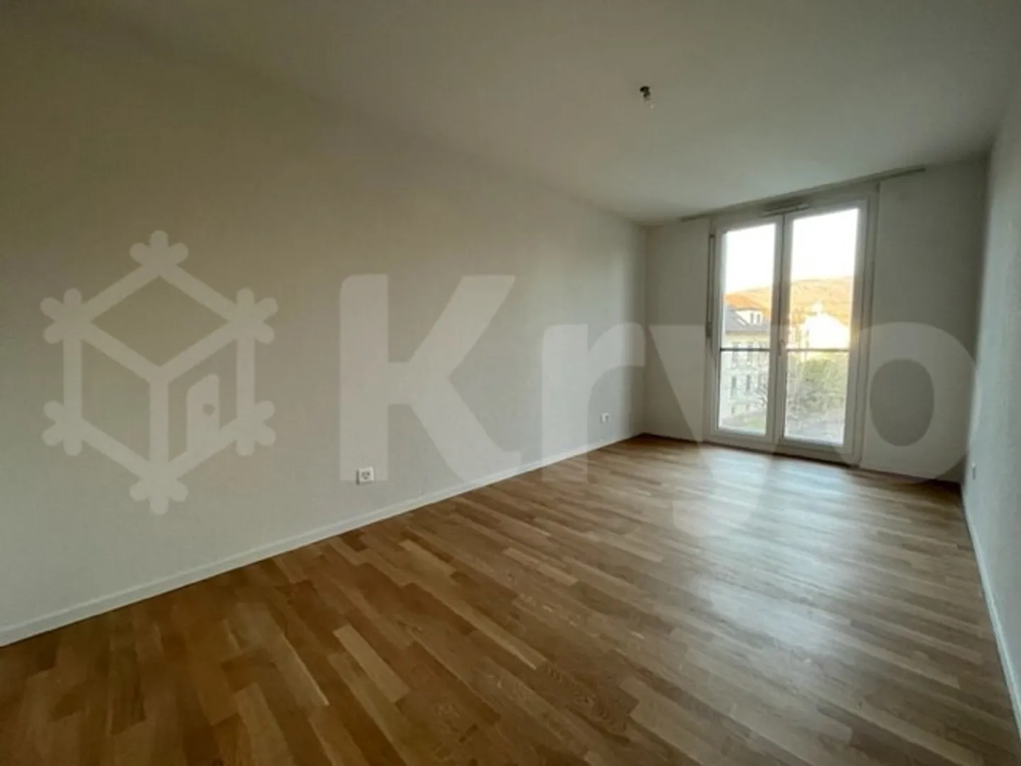 APPARTEMENT MODERNE DE 4,5 PIECES AVEC BALCON 108 M2 - Foto 3 von 9