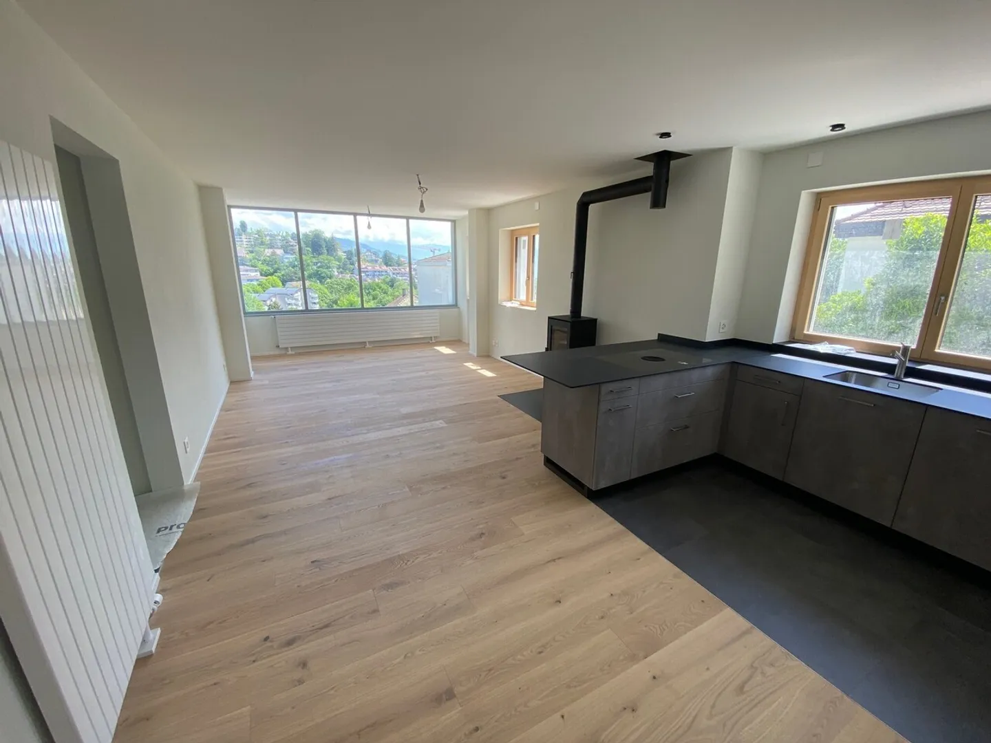 Appartamento 4.5 stanze completamente ristrutturato - Foto 9 di 11