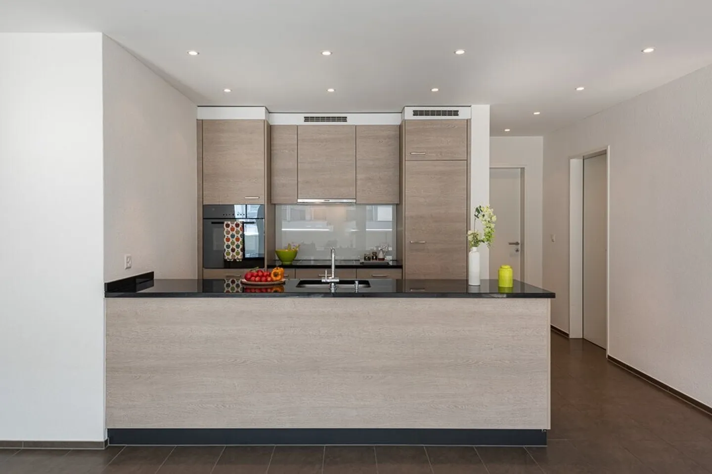 Residential Paradise for Families - Photo 2 of 10