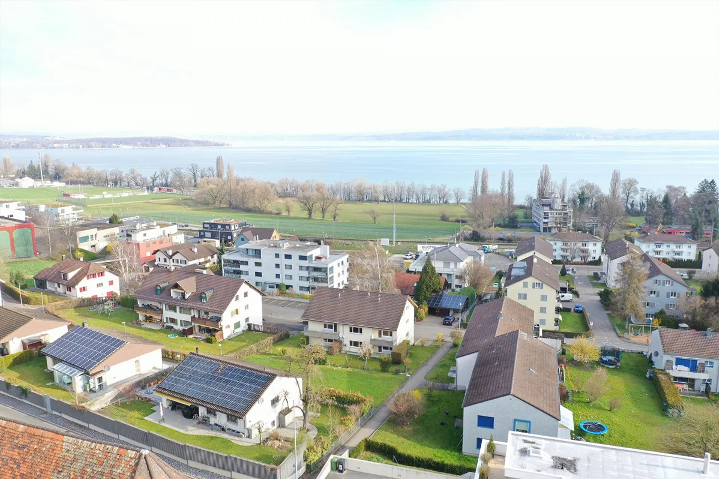 2.5 Room Attic Apartment with Balcony and Lake View - Photo 8 of 11