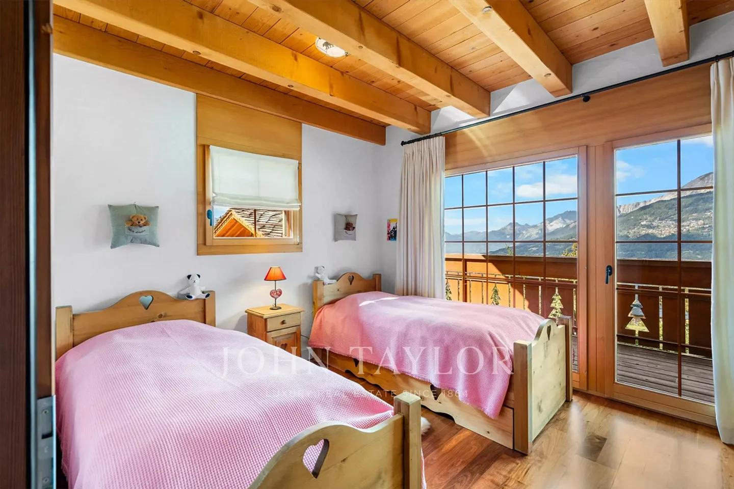 Chalet mit Panoramablick - Zweitwohnung und Käufer - Foto 7 von 13