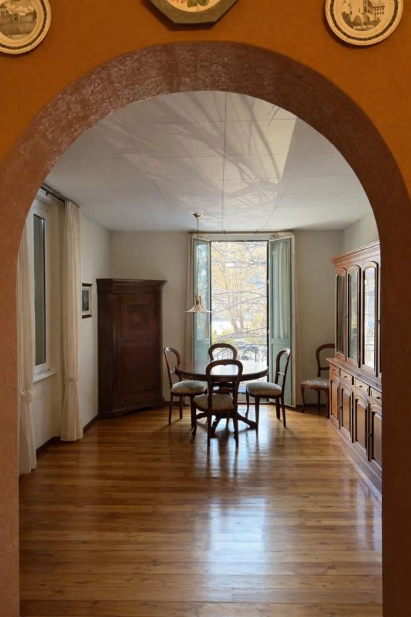 Baugrundstück mit Haus mit 2 Wohnungen - Foto 4 von 9
