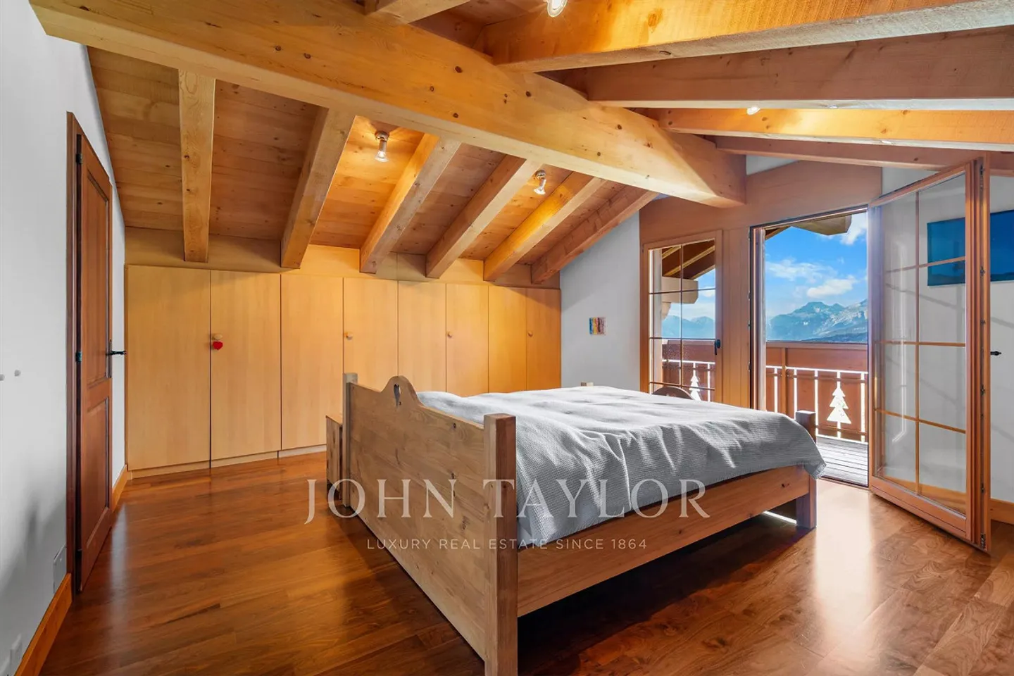 Chalet mit Panoramablick - Zweitwohnung und Käufer - Foto 9 von 13