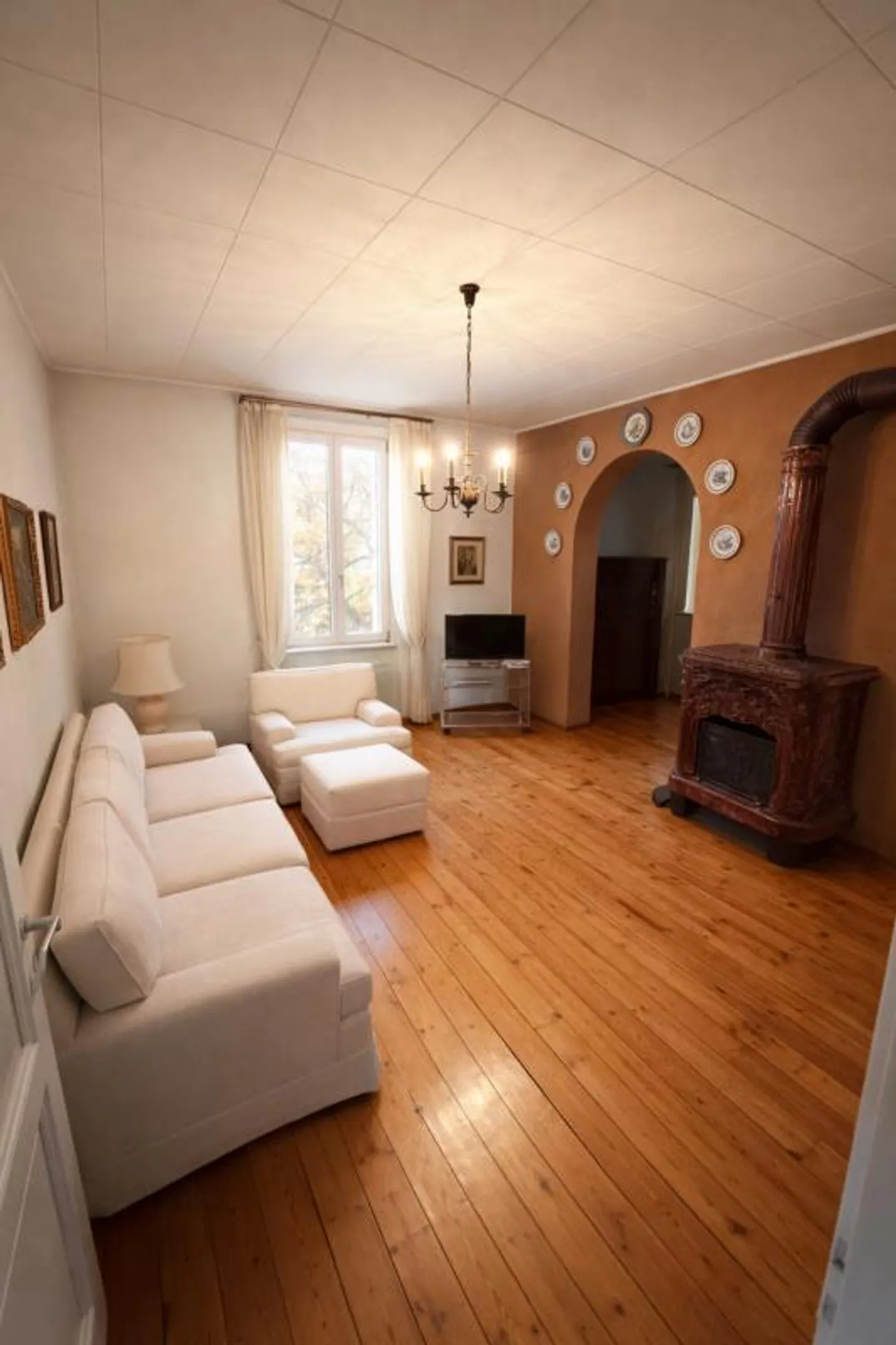 Baugrundstück mit Haus mit 2 Wohnungen - Foto 5 von 9