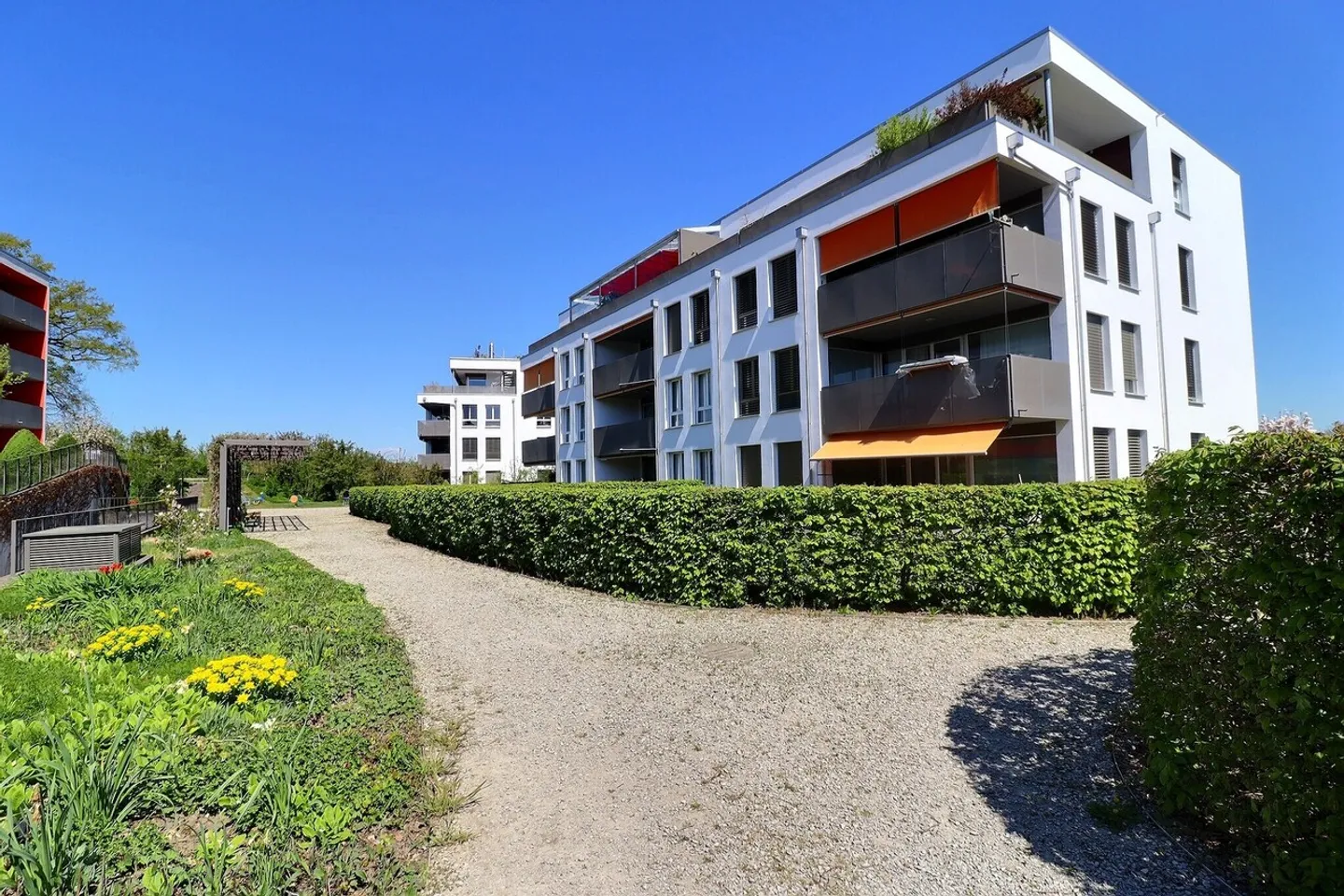 Bel Appartement avec Jardin - Photo 1 sur 14