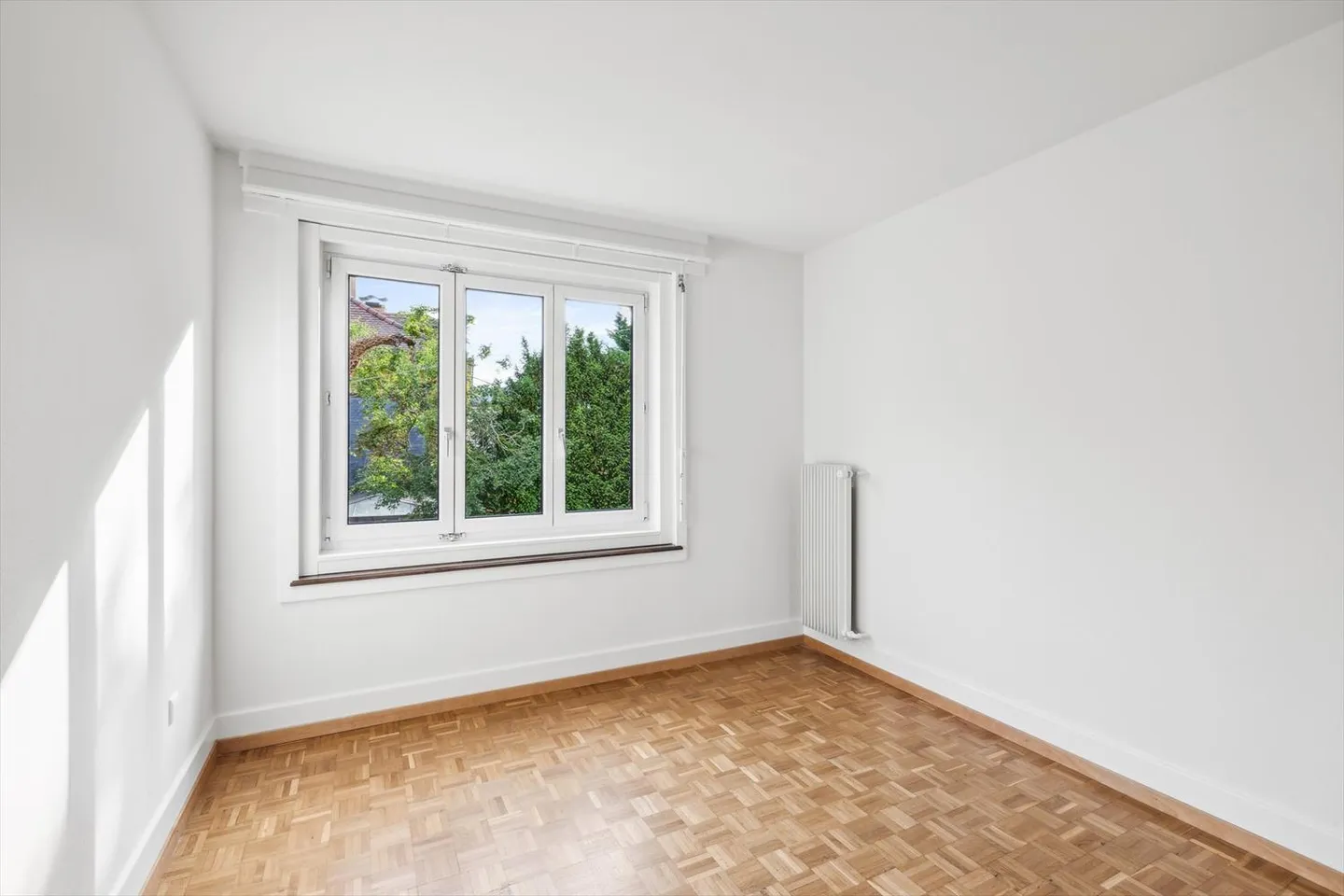 2.5-room apartment in the center of Neuchâtel - No deposit required! - Photo 4 of 8