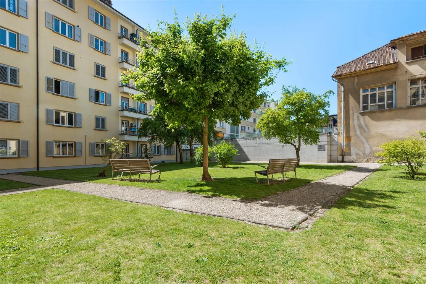 2.5-room apartment in the center of Neuchâtel - No deposit required! - Photo 8 of 8