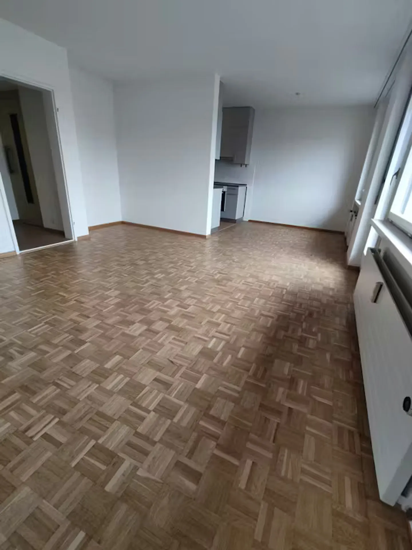 Modernes Apartment in Basel - Foto 2 von 10