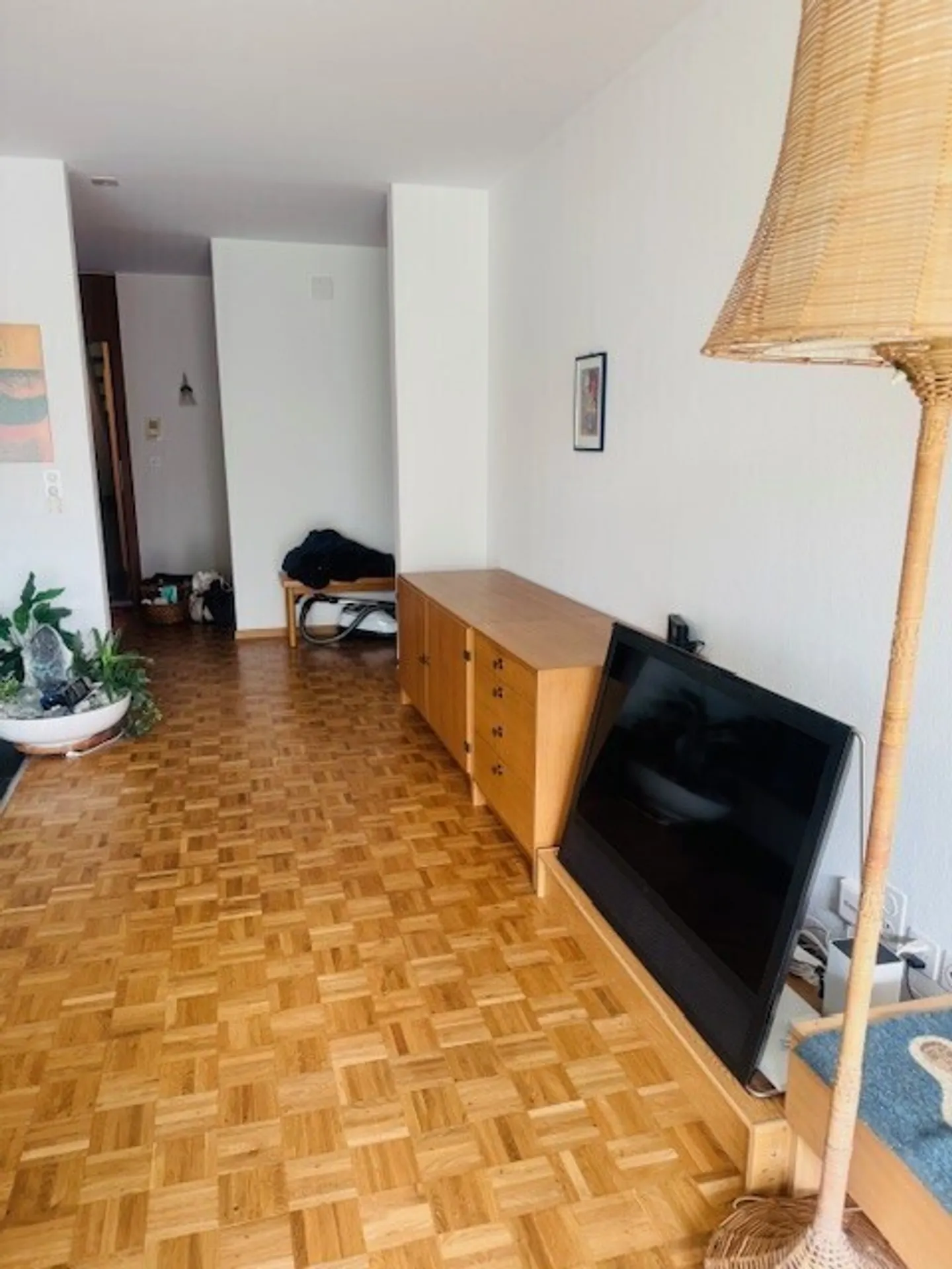 Apartment for rent - Photo 3 of 10