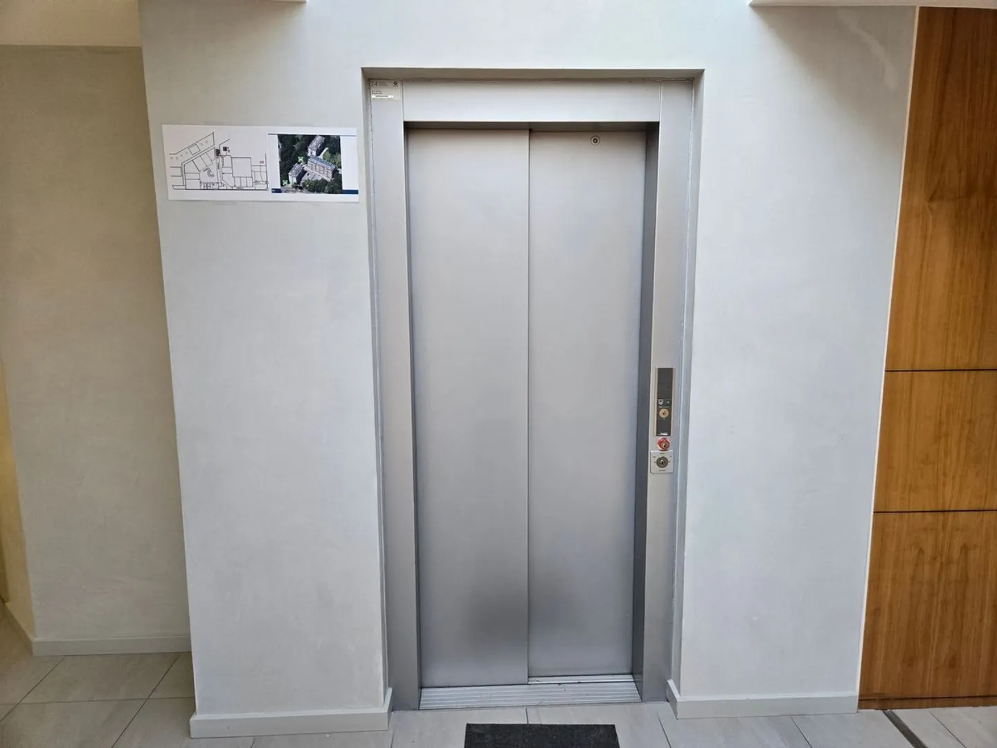 PRESTIGIOUS OFFICE RENTAL IN MALAGNOU, GENEVA - Photo 9 of 9