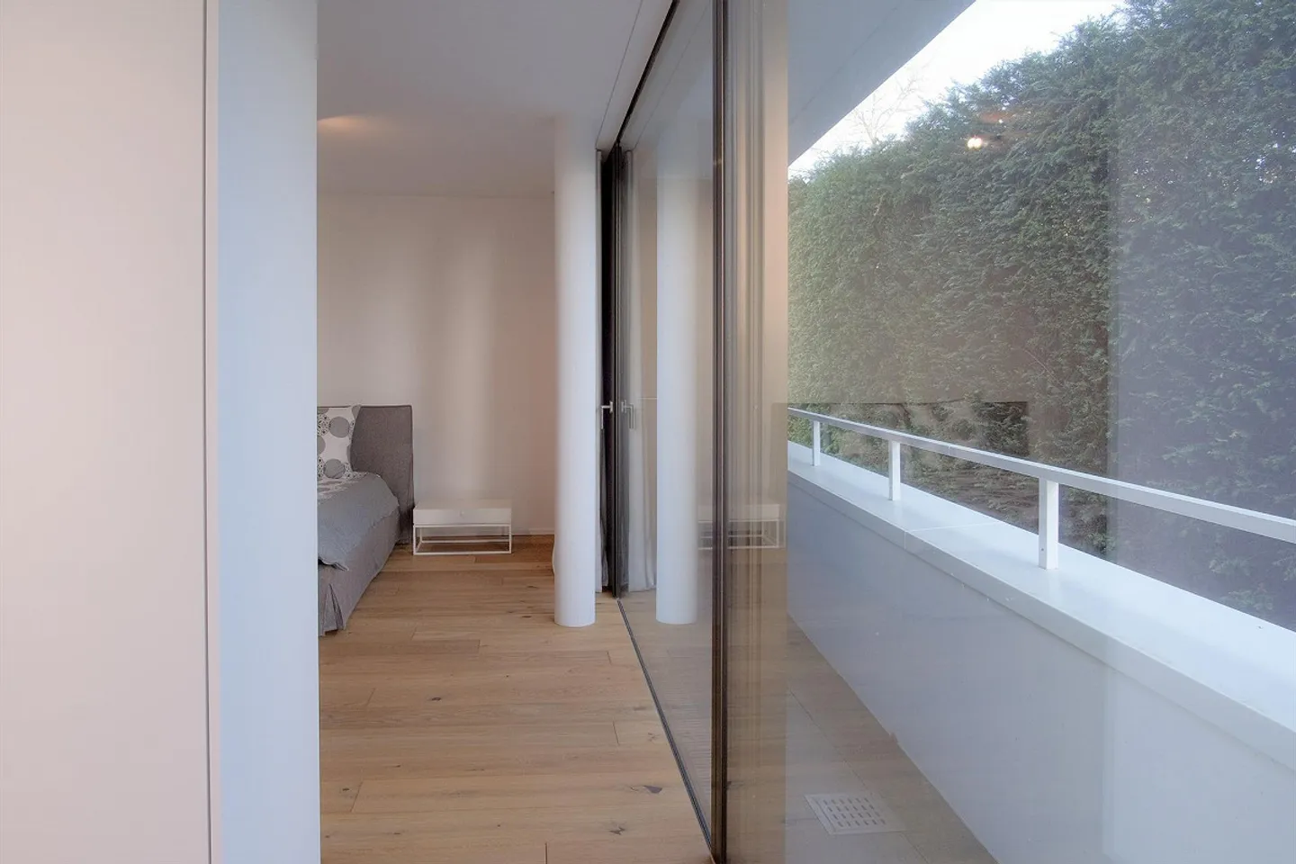 Panorama, Spazio, Eleganza – Appartamento 3.5 locali con vista a Uetikon sul lago - Foto 9 di 12