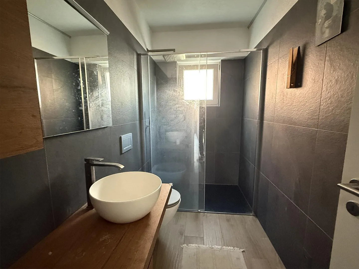 Perfect combination of central location and modern comfort - Photo 4 of 9