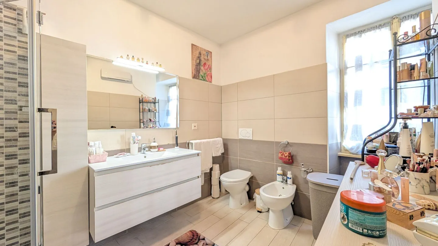 Cozy three-level property in the heart of Malcantone - Photo 9 of 13