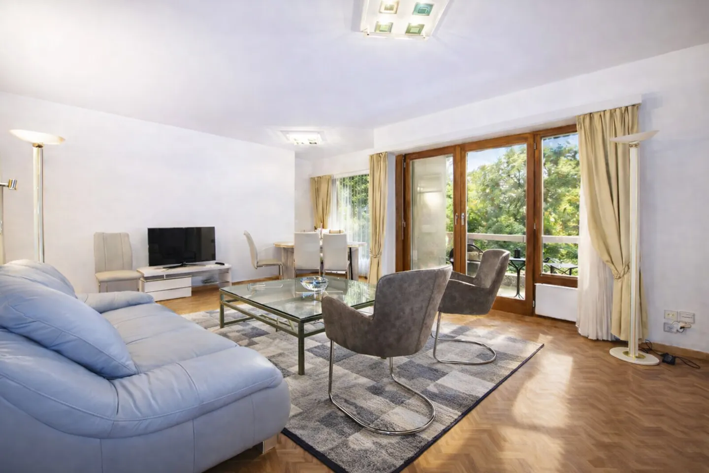 Appartement meublé de haut standing - Proximité immédiate des organisations internationales - Photo 4 sur 13