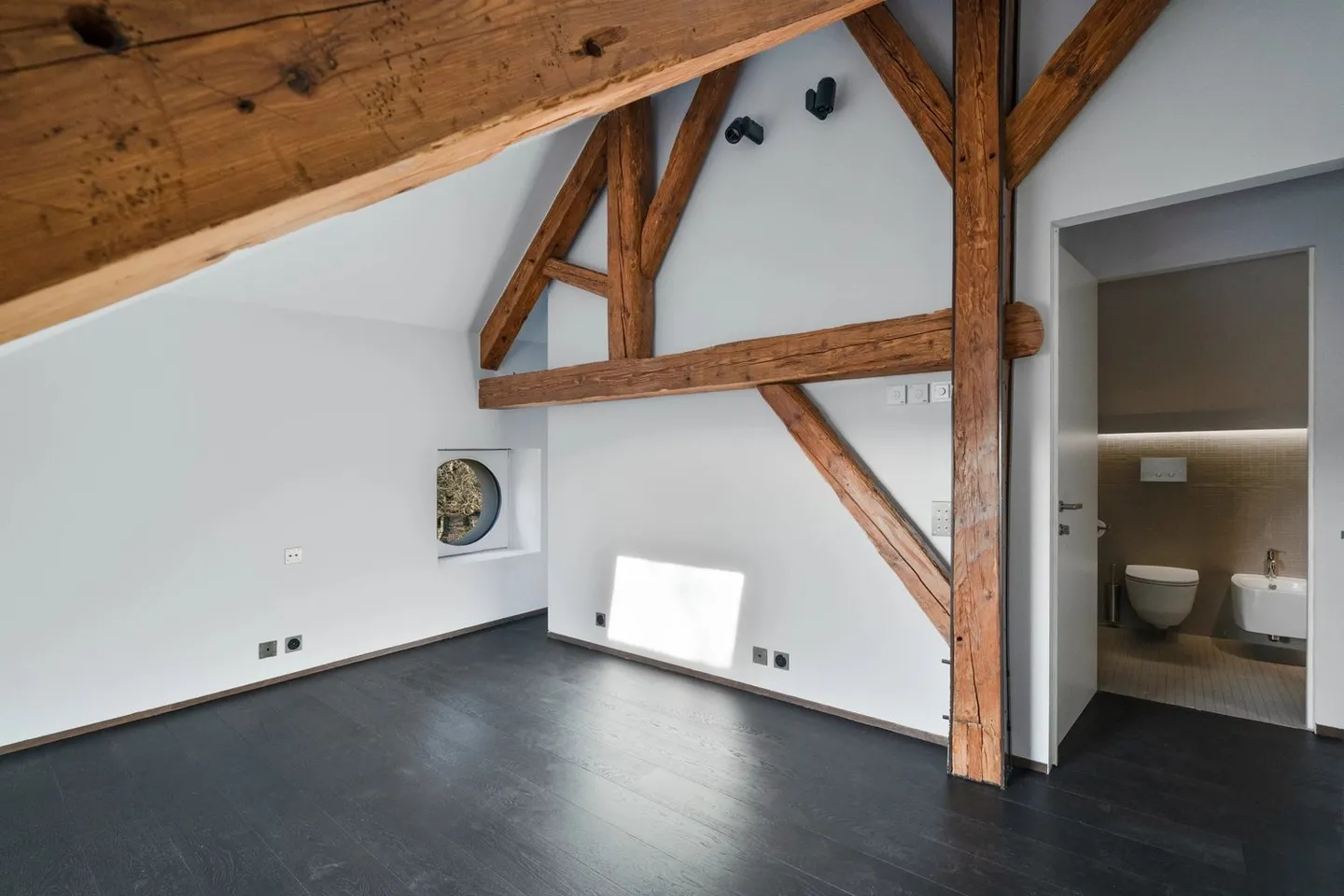 Prestige Residence in the Heart of Vandoeuvres - Photo 12 of 13