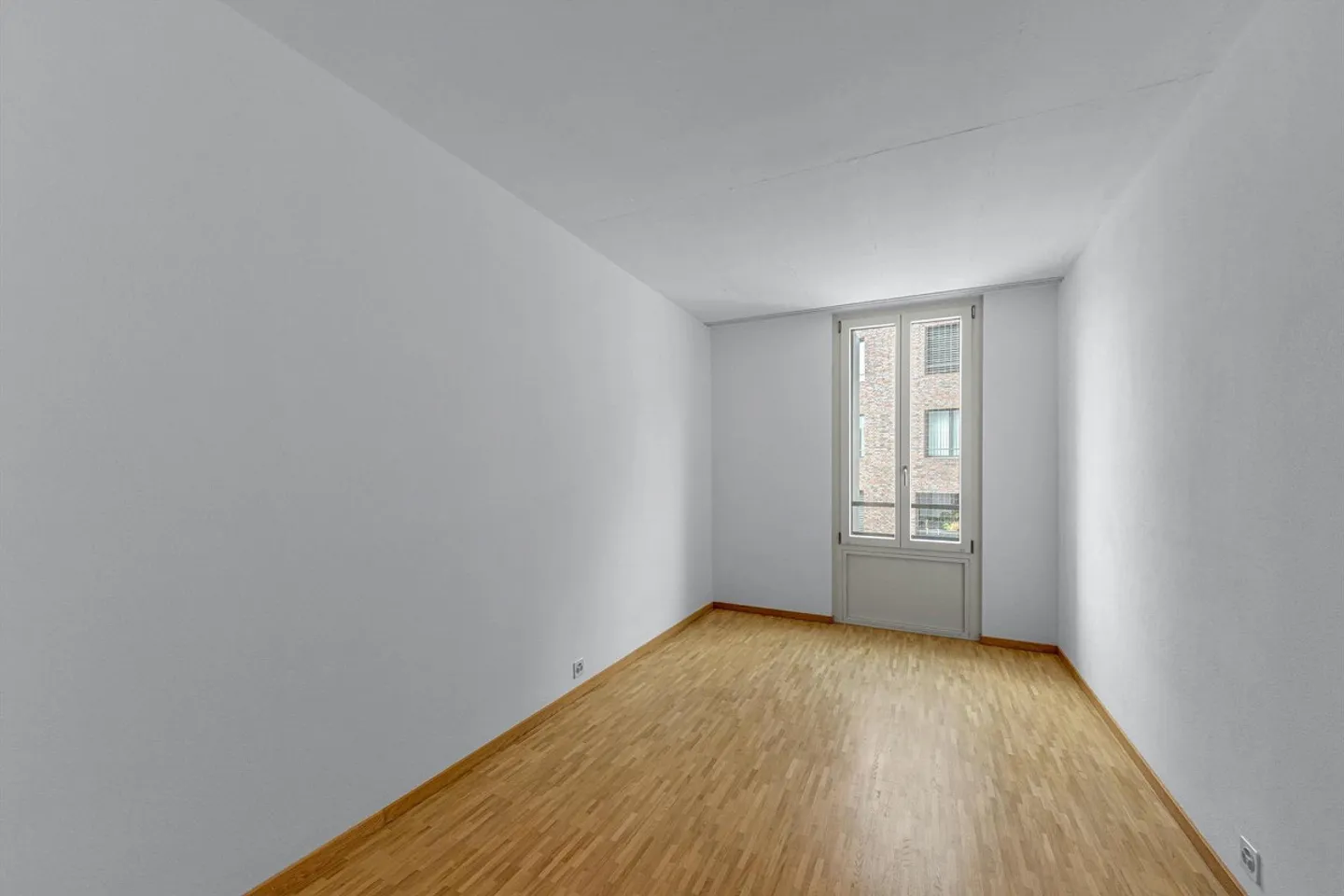 Belle et spacieuse appartement de 7,5 pièces dans un environnement familial - Photo 7 sur 11